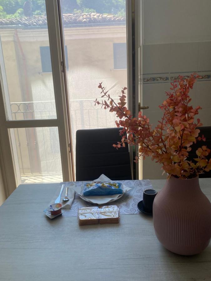 "Coccole Nel Borgo" 2Min To Outlet Apartment With Terrace Serravalle Scrivia Dış mekan fotoğraf